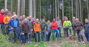Praxisbeispiele innovativer und erfolgreicher Forstbetriebe